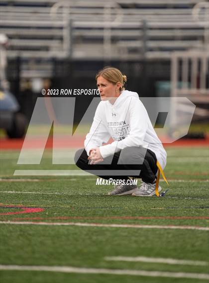 Thumbnail 2 in Southside vs Smithtown West (NYSPHSAA Class 2A Regional)  photogallery.