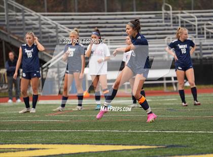 Thumbnail 2 in Southside vs Smithtown West (NYSPHSAA Class 2A Regional)  photogallery.
