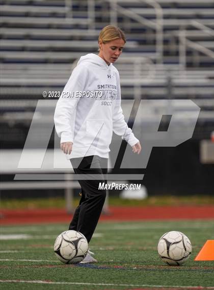 Thumbnail 3 in Southside vs Smithtown West (NYSPHSAA Class 2A Regional)  photogallery.