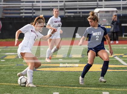 Thumbnail 1 in Southside vs Smithtown West (NYSPHSAA Class 2A Regional)  photogallery.