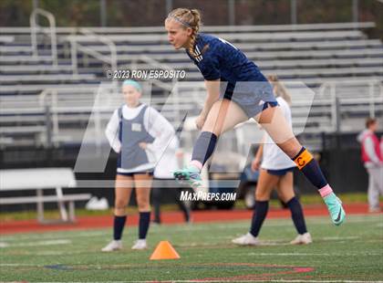 Thumbnail 2 in Southside vs Smithtown West (NYSPHSAA Class 2A Regional)  photogallery.
