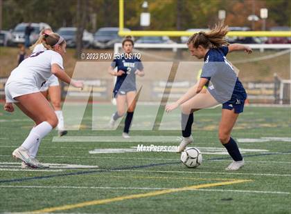 Thumbnail 2 in Southside vs Smithtown West (NYSPHSAA Class 2A Regional)  photogallery.