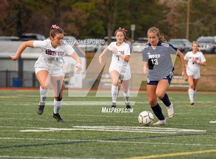 Thumbnail 1 in Southside vs Smithtown West (NYSPHSAA Class 2A Regional)  photogallery.