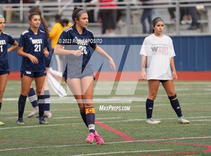 Thumbnail 2 in Southside vs Smithtown West (NYSPHSAA Class 2A Regional)  photogallery.