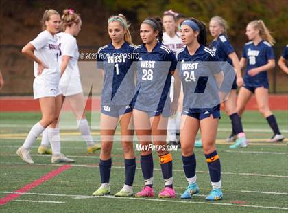 Thumbnail 2 in Southside vs Smithtown West (NYSPHSAA Class 2A Regional)  photogallery.