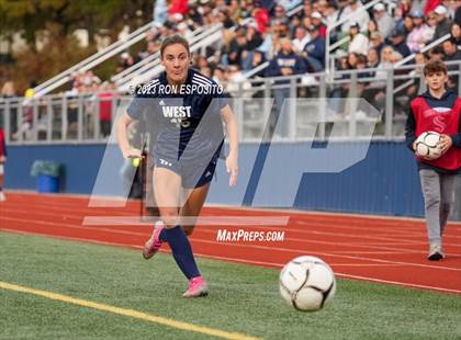 Thumbnail 2 in Southside vs Smithtown West (NYSPHSAA Class 2A Regional)  photogallery.