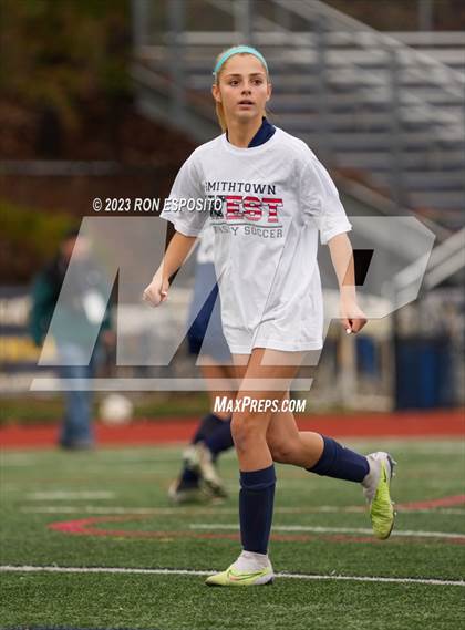 Thumbnail 1 in Southside vs Smithtown West (NYSPHSAA Class 2A Regional)  photogallery.