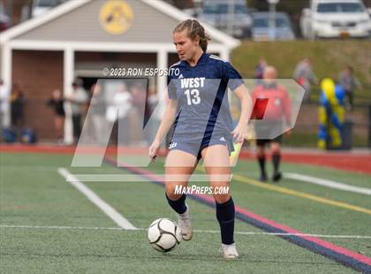 Thumbnail 3 in Southside vs Smithtown West (NYSPHSAA Class 2A Regional)  photogallery.