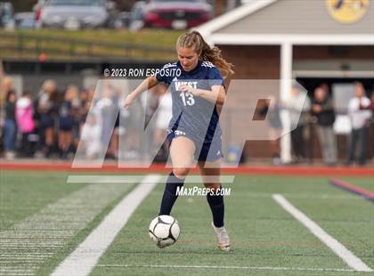 Thumbnail 3 in Southside vs Smithtown West (NYSPHSAA Class 2A Regional)  photogallery.