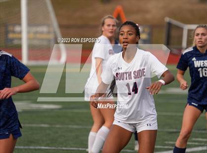 Thumbnail 3 in Southside vs Smithtown West (NYSPHSAA Class 2A Regional)  photogallery.