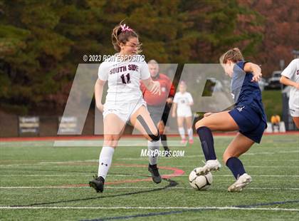 Thumbnail 3 in Southside vs Smithtown West (NYSPHSAA Class 2A Regional)  photogallery.