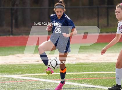 Thumbnail 1 in Southside vs Smithtown West (NYSPHSAA Class 2A Regional)  photogallery.