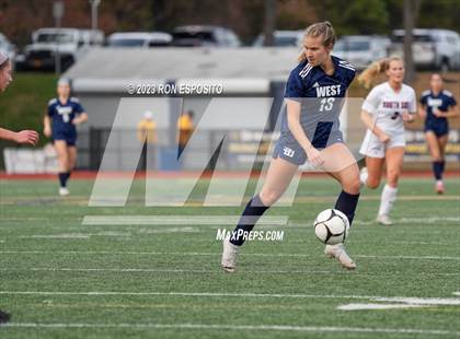 Thumbnail 2 in Southside vs Smithtown West (NYSPHSAA Class 2A Regional)  photogallery.