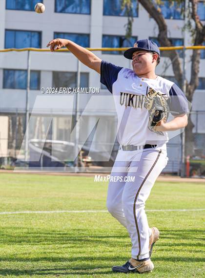 Thumbnail 1 in Pacifica @ Santa Monica (CIF SS Division 5 Semifinal) photogallery.