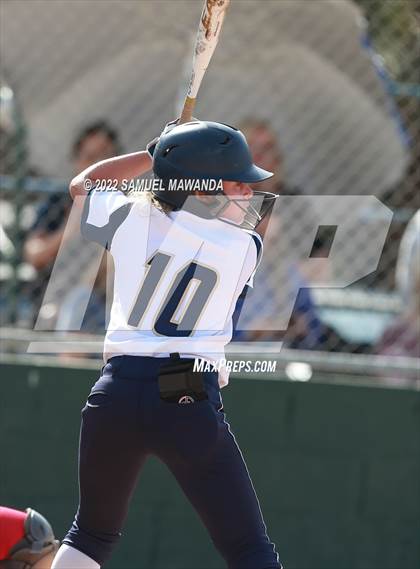 Thumbnail 2 in  Notre Dame (SO) @ Harvard-Westlake photogallery.