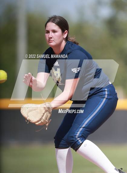 Thumbnail 1 in  Notre Dame (SO) @ Harvard-Westlake photogallery.