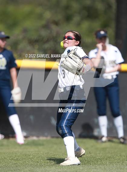 Thumbnail 2 in  Notre Dame (SO) @ Harvard-Westlake photogallery.
