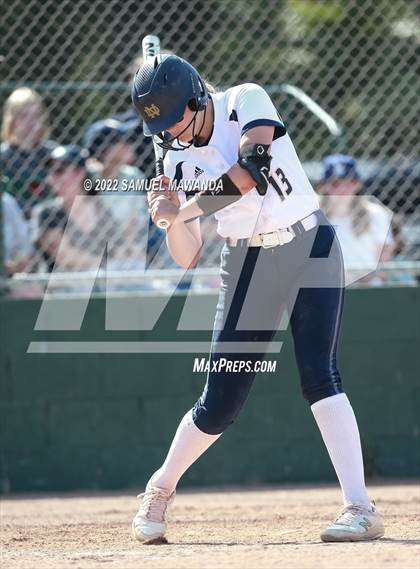 Thumbnail 1 in  Notre Dame (SO) @ Harvard-Westlake photogallery.
