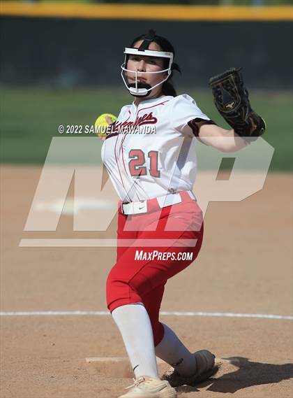 Thumbnail 2 in  Notre Dame (SO) @ Harvard-Westlake photogallery.