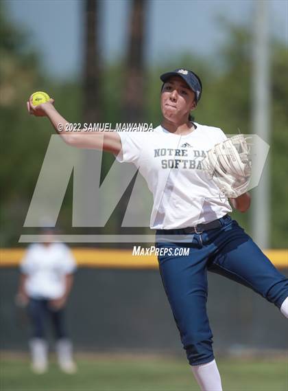 Thumbnail 1 in  Notre Dame (SO) @ Harvard-Westlake photogallery.