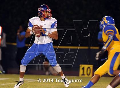 Thumbnail 3 in Serra @ Bishop Amat photogallery.