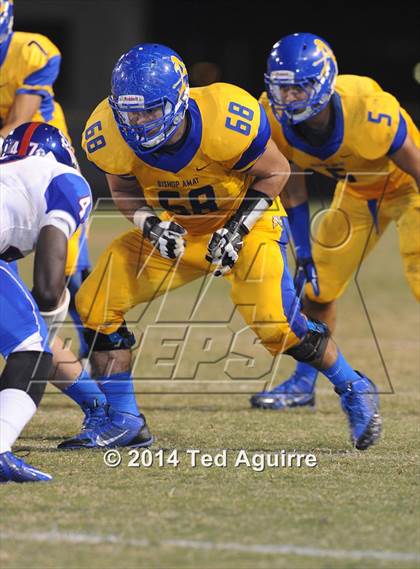 Thumbnail 2 in Serra @ Bishop Amat photogallery.