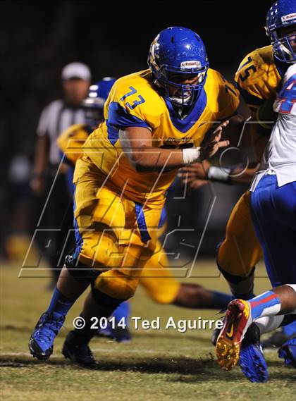 Thumbnail 2 in Serra @ Bishop Amat photogallery.