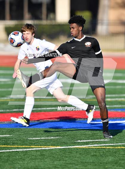Thumbnail 3 in St. Pius X @ John Paul II (TAPPS Division 1 Playoff) photogallery.