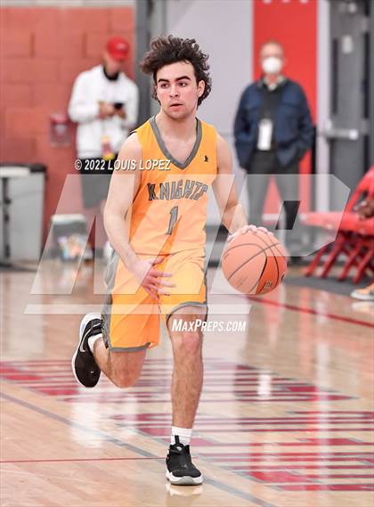 Thumbnail 3 in Aliso Niguel vs. Foothill (Nike Extravaganza) photogallery.