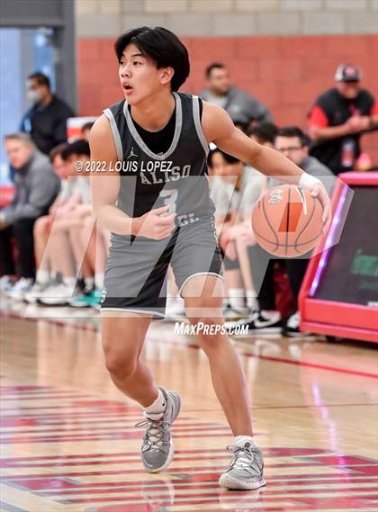 Thumbnail 3 in Aliso Niguel vs. Foothill (Nike Extravaganza) photogallery.