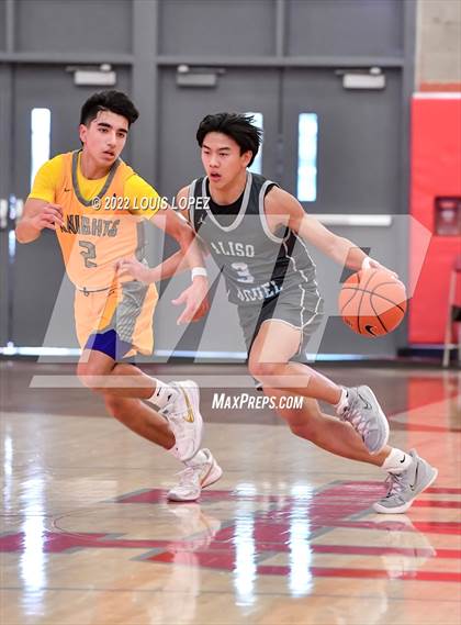 Thumbnail 3 in Aliso Niguel vs. Foothill (Nike Extravaganza) photogallery.