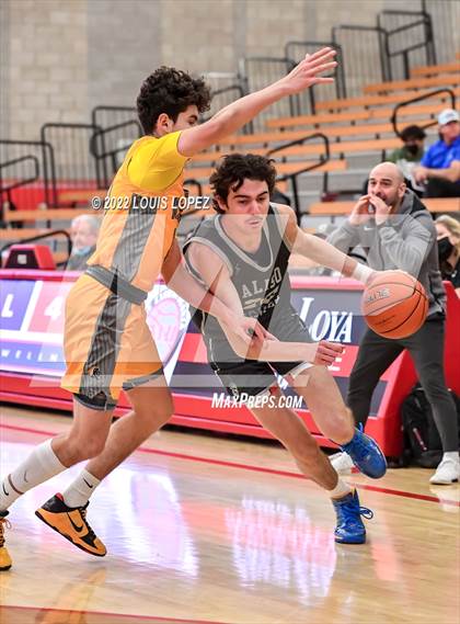 Thumbnail 3 in Aliso Niguel vs. Foothill (Nike Extravaganza) photogallery.