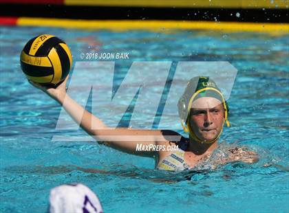 Thumbnail 2 in Livermore vs. College Park photogallery.