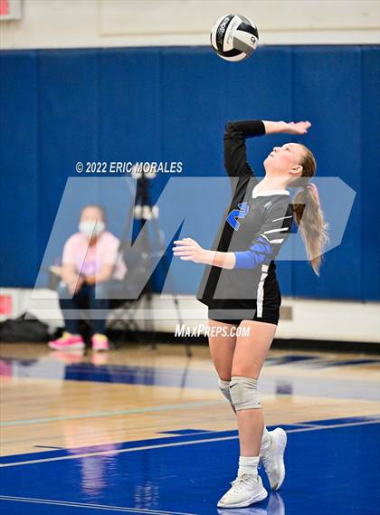 Thumbnail 2 in Mira Mesa vs High Tech SD (CIFSDS D3 2nd Round) photogallery.