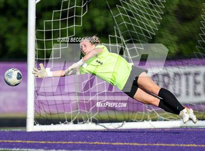 Thumbnail 2 in Ardrey Kell vs Marvin Ridge (NCHSAA 4A 3rd Round Playoff) photogallery.