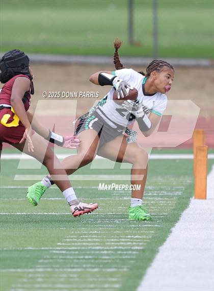 Thumbnail 3 in Covina @ Upland photogallery.