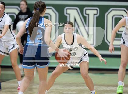 Thumbnail 3 in Louisville @ Strongsville photogallery.