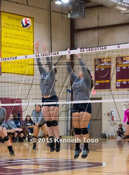 Thumbnail 3 in Providence Catholic @ San Antonio Christian photogallery.