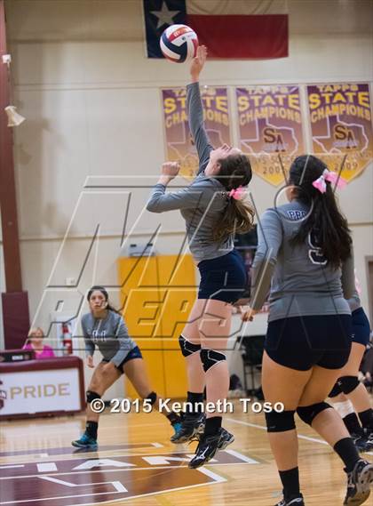 Thumbnail 2 in Providence Catholic @ San Antonio Christian photogallery.