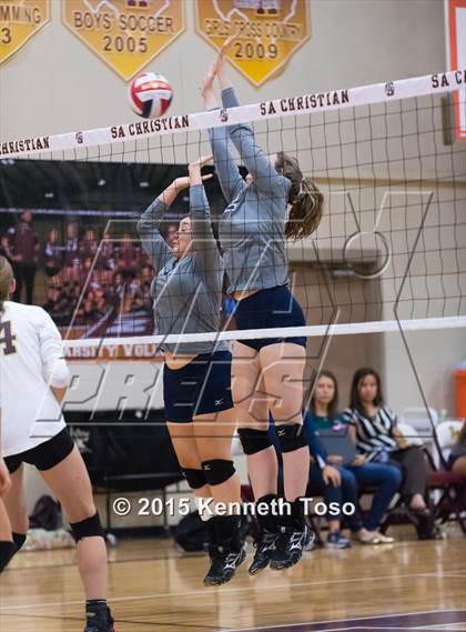 Thumbnail 1 in Providence Catholic @ San Antonio Christian photogallery.