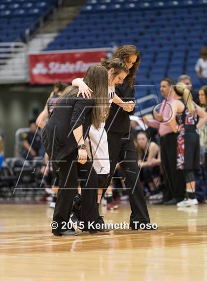 Thumbnail 1 in Gruver vs. Martins Mill (UIL 2A Final) photogallery.
