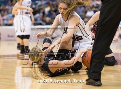 Thumbnail 2 in Gruver vs. Martins Mill (UIL 2A Final) photogallery.