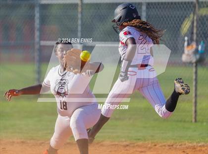 Thumbnail 3 in Warner Robins @ Dutchtown photogallery.