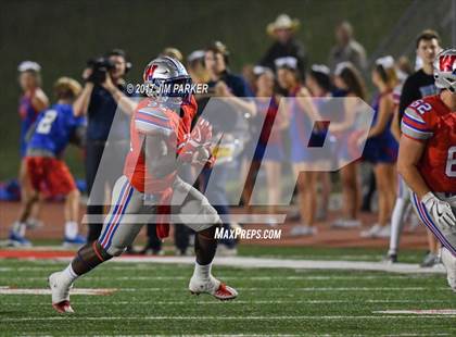 Thumbnail 2 in Vandegrift @ Westlake photogallery.