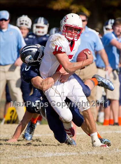 Thumbnail 2 in Mater Dei vs. Mt. Zion photogallery.