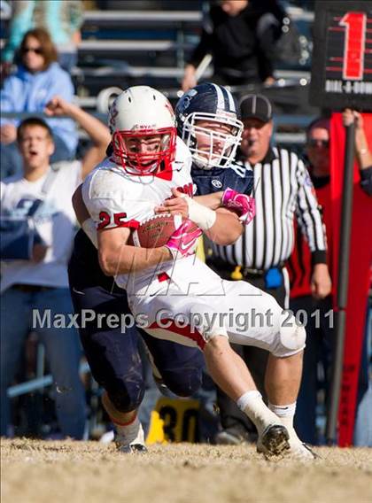 Thumbnail 3 in Mater Dei vs. Mt. Zion photogallery.