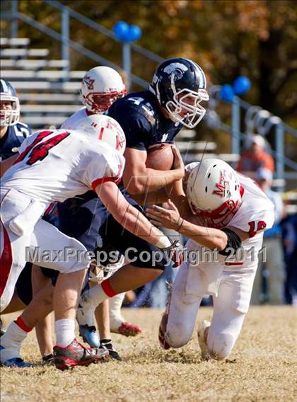 Thumbnail 2 in Mater Dei vs. Mt. Zion photogallery.