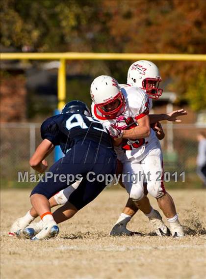 Thumbnail 1 in Mater Dei vs. Mt. Zion photogallery.
