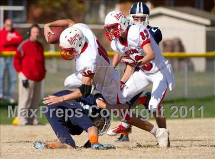 Thumbnail 1 in Mater Dei vs. Mt. Zion photogallery.