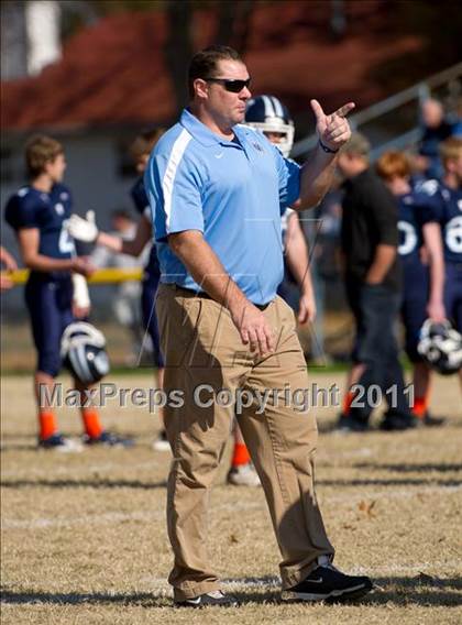 Thumbnail 2 in Mater Dei vs. Mt. Zion photogallery.